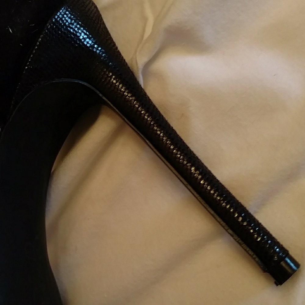 Jessica Simpson Heels - Picture 5 of 6